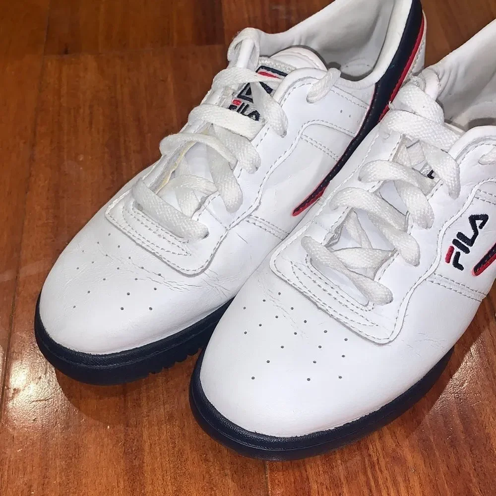 Fila White Sneakers with Navy and Red Accents size 5